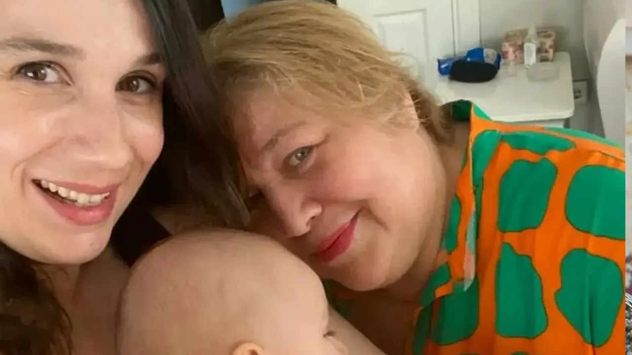 Alayça Öztürk’ün annesi kimdir? Gülümser Hanaylı neden hayatını kaybetti? Ünlü oyuncudan duygusal veda