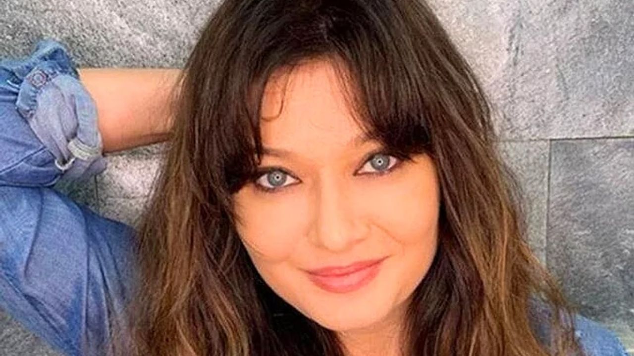 Nurgül Yeşilçay’ın Çocuğu Kimden? Kaç Çocuğu Var? Oğlu Osman Nejat’ın Babası Kimdir?