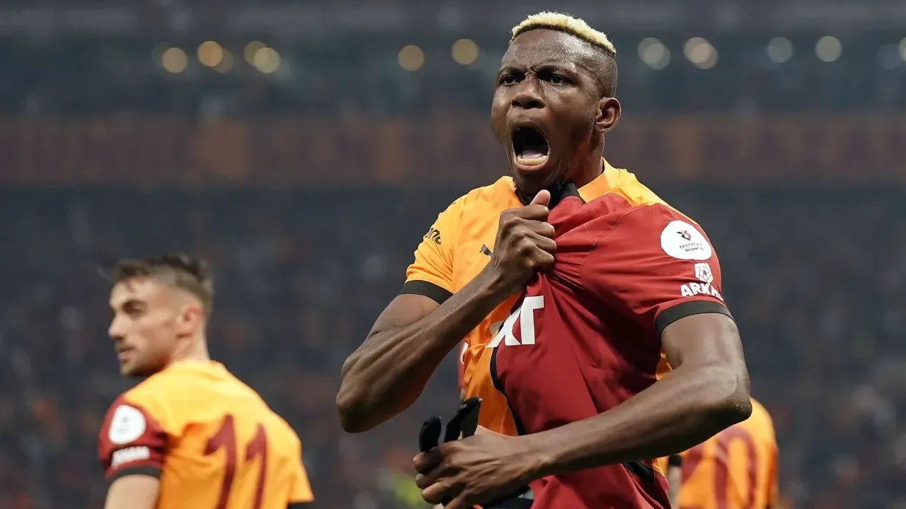 Osimhen, Galatasaray’da Kalacak mı? İngiliz ve Suudi Kulüpleri Osimhen İçin Karşı Karşıya!