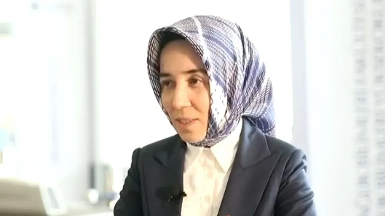 Prof. Dr. Hatice Karahan KİMDİR, Nereli, Kaç Yaşında, Evli mi, Branşı, Görevleri?