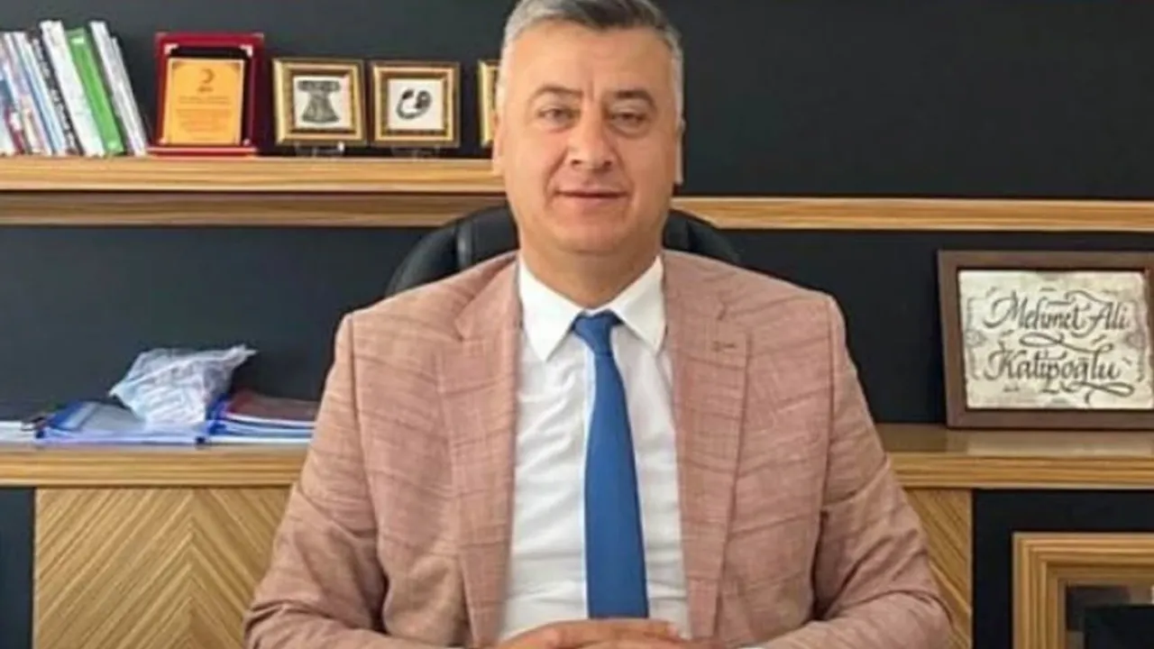 Mehmet Ali Katipoğlu Kimdir, Aslen Nereli, Görevleri, Evli mi, Kaç Yaşında, Çocuğu Var mı ve Biyografisi