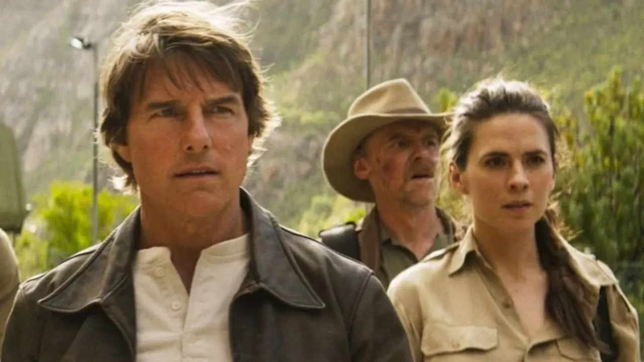 Tom Cruise Uçuşa Geçti! Yeni Filminde Gişe Rekorunu Alt Üst Etti