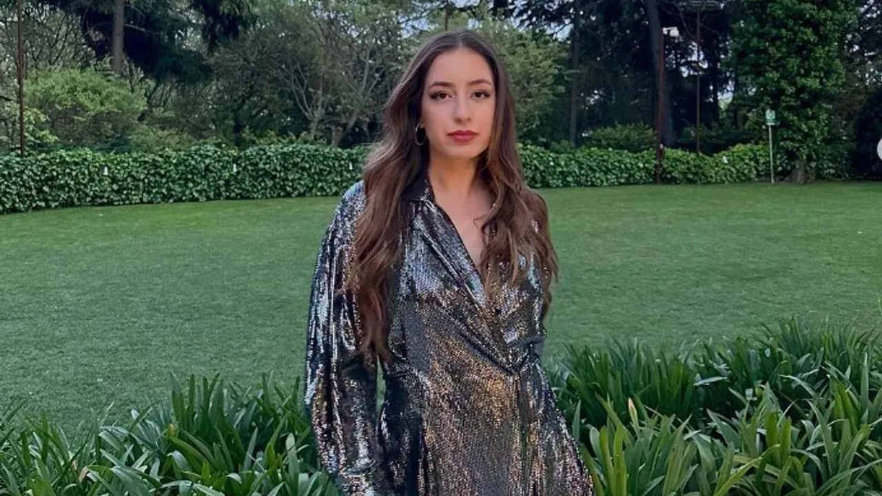 Alara Cihan kimdir, evli mi, sevgilisi, eşi kim, boyu, aslen nereli, kaç yaşında? Instagram hesabı! Mesleği, ne iş yapıyor?