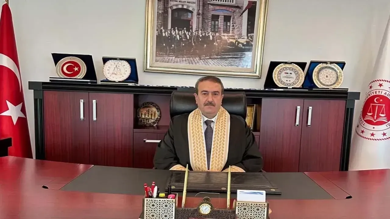 Bülent Küfürdür kimdir, nereli, kaç yaşında? HSK üyesi Bülent Küfürdür'ün hayatı, görevi ve biyografisi merak ediliyor