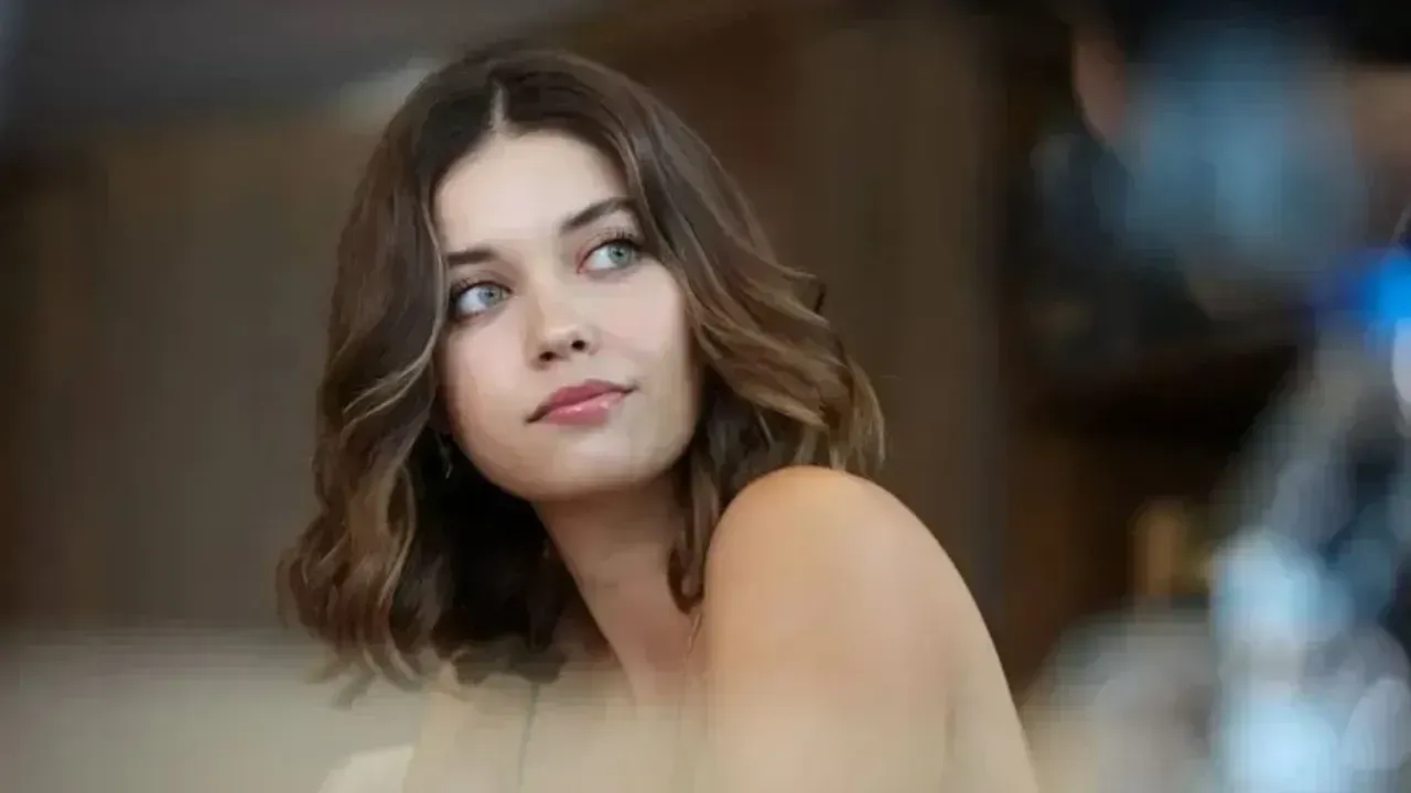 Pera Dizisi Konusu, Oyuncuları Tam Listesi ve Afra Saraçoğlu Yeni Diziden Kimler Var?