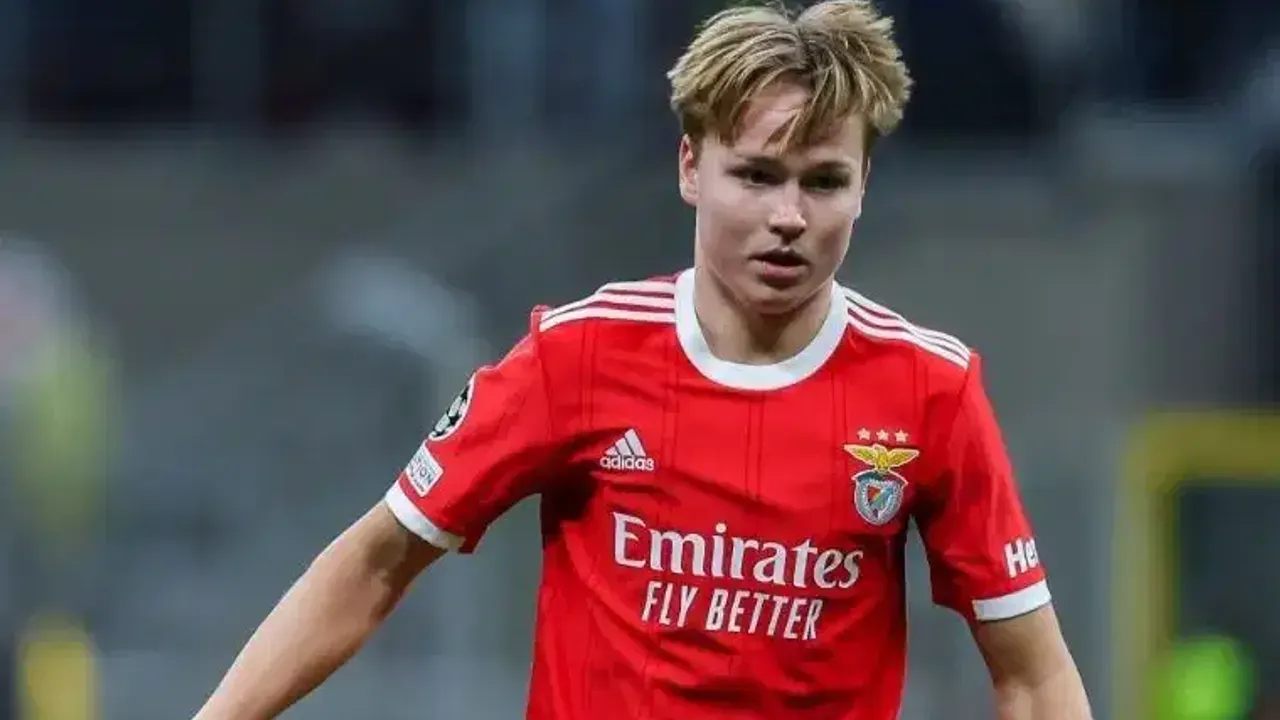 Andreas Schjelderup Kimdir? Biyografi, Yaş, Aslen Nereli, Oynadığı Takım