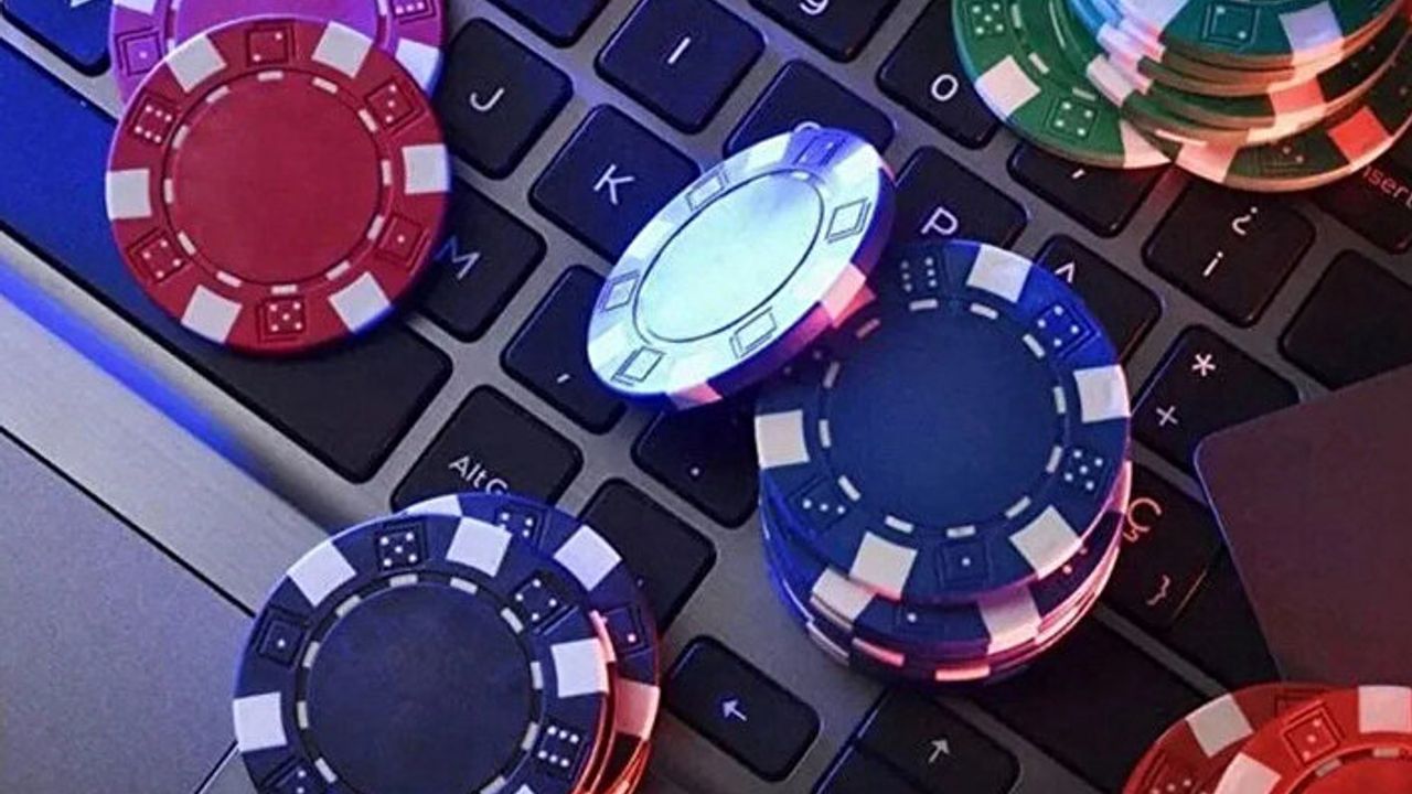 KeyDrop Operasyonu: Hangi Fenomenler ve Yayıncılar Gözaltına Alındı?