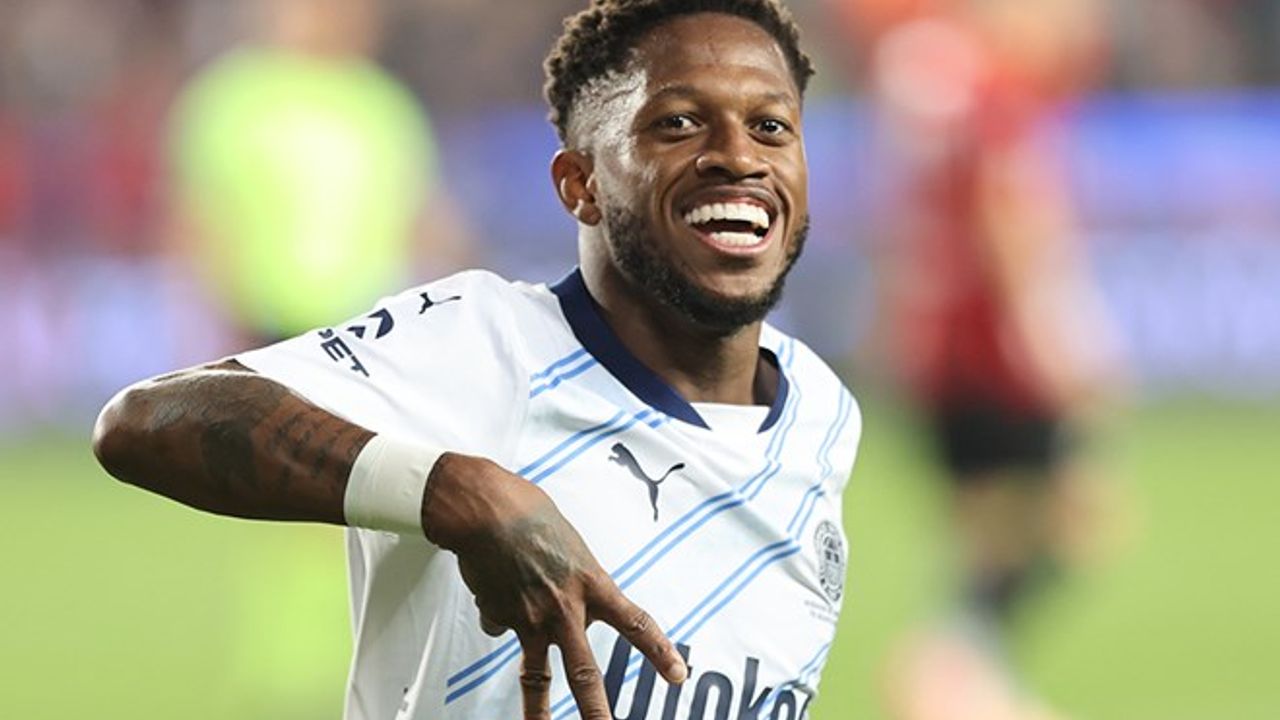 Fred Fenerbahçe’den Ayrılıyor mu? Rakam Dudak Uçuklattı!