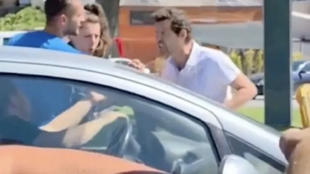 Trafikte Sinir Krizi! İlker Aksum’un Görüntüleri Olay Oldu