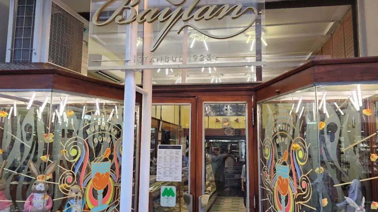 Kadıköy Balyan Pastanesi Sahibi Kim, Sahibi Ermeni Mi, Kökeni Ne, Harry Lenas Kimdir, Sahibi Mi?