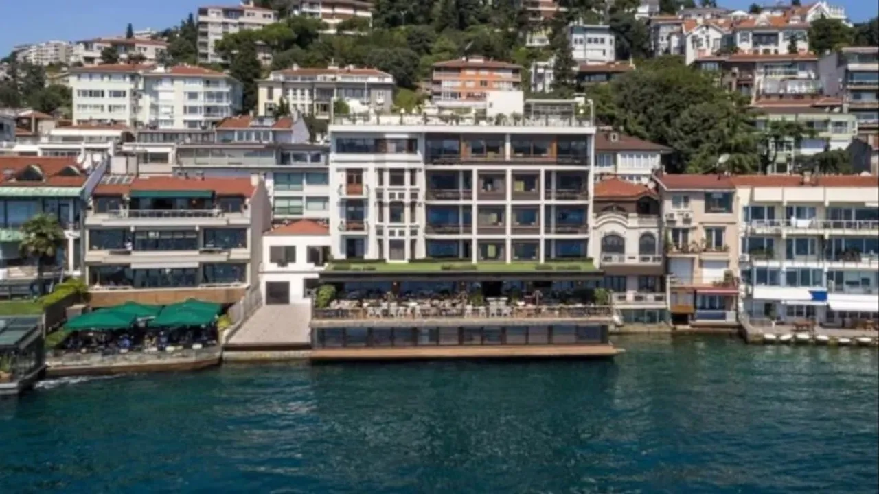 İstanbul Boğazı’nda Şok Karar! Bebek Otel, Mandarin Otel ve Ünlü Mekanlara Yıkım Darbesi!