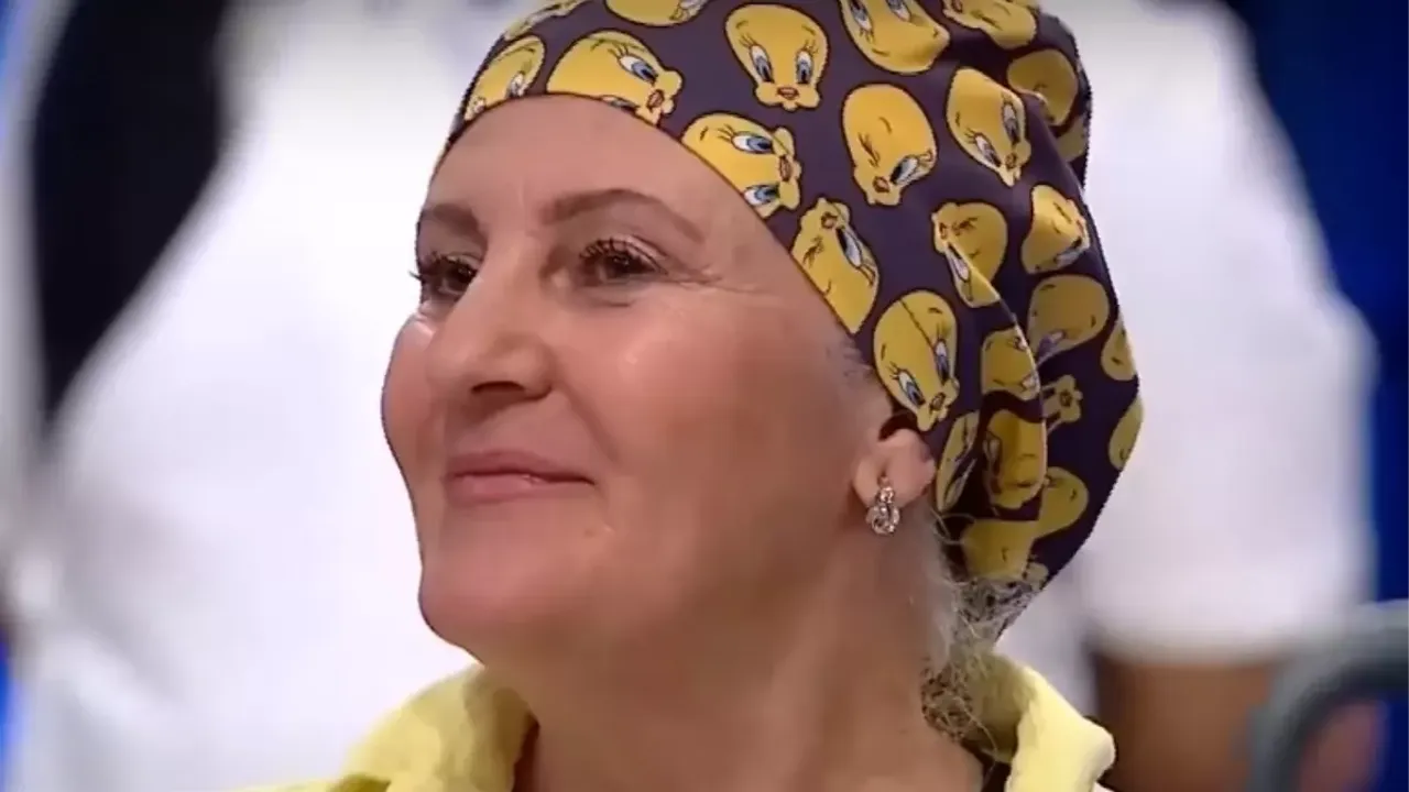 MasterChef Ayten Horoz  mesleği ve kimdir? Elendi mi? Ana kadro mı?