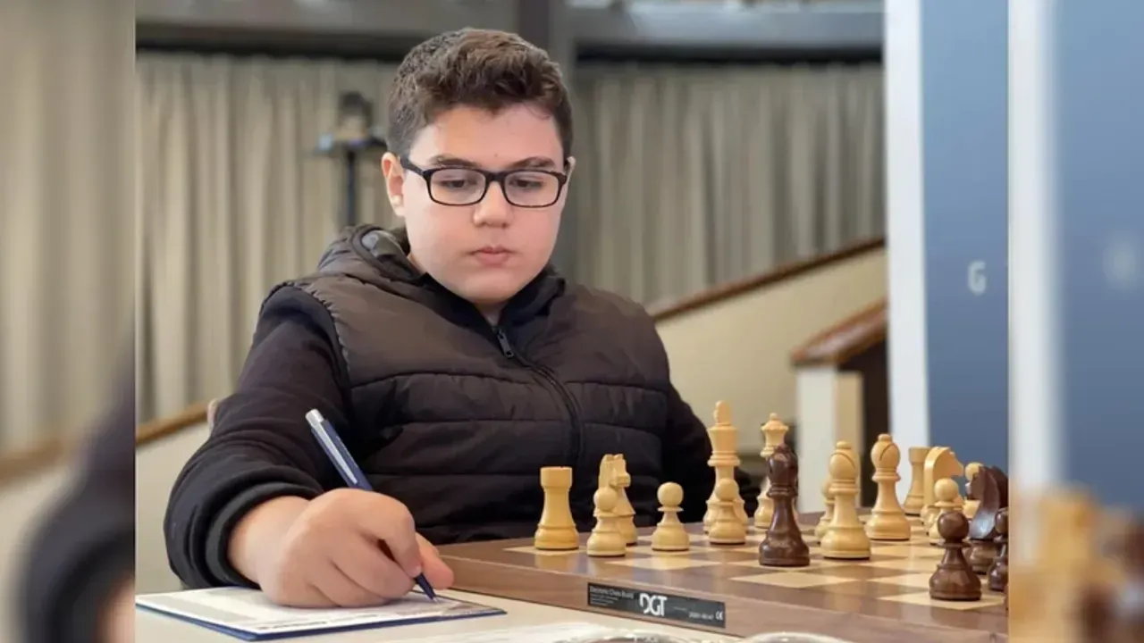 Yağız Kaan Erdoğmuş KİMDİR, aslen nereli, kaç yaşında, hangi lisede, başarıları ve kariyeri (satranç ustası)