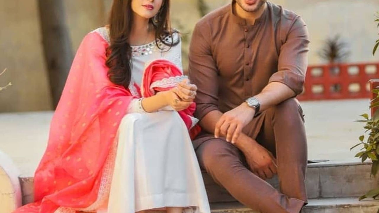 Zainab Shabbir Kimdir? Senden Kalan Emaan (Zainab Shabbir) Özgeçmişi, Evli Mi, Kaç Yaşında, Boyu Kilosu, TV Dizileri ve Instagram Hesabı