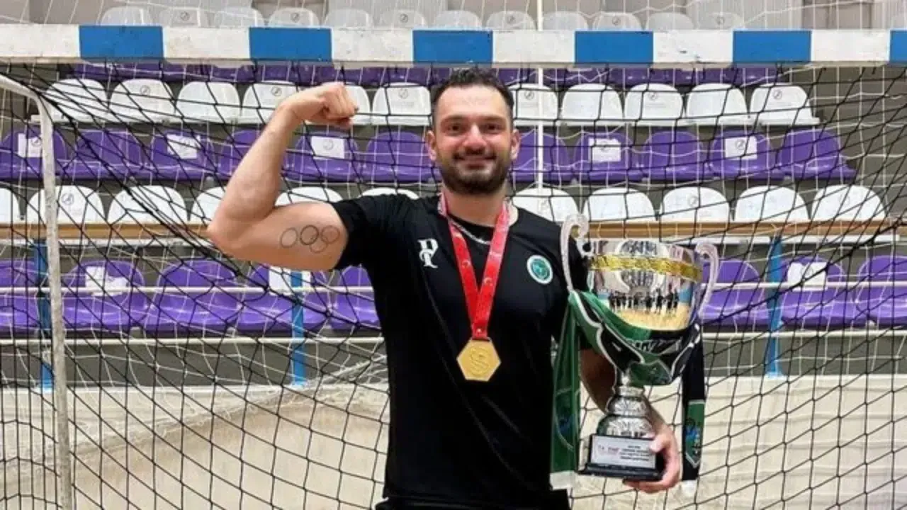 Cem Denli kimdir, kaç yaşında, nereli, nasıl öldü, hangi takımlarda oynadı, hentbol kariyerinde hangi başarıları kazandı?