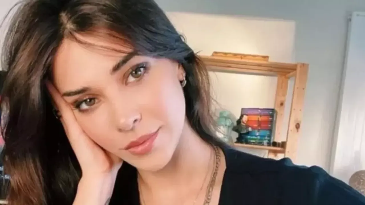 Devrim Özkan kimdir, kaç yaşında, nereli, burcu ne, boyu kaç, kilosu kaç, evli mi, sevgilisi kim, hangi dizilerde oynadı, mesleği ne, biyografisi, hayatı, kariyeri