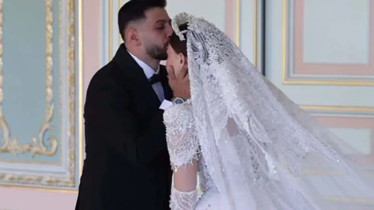 Eda Sakız Kimdir, Kaç Yaşında, Nereli, Ne İş Yapıyor, Burak Bulut ile Ne Zaman Evlendi, Şarkıları ve Biyografisi