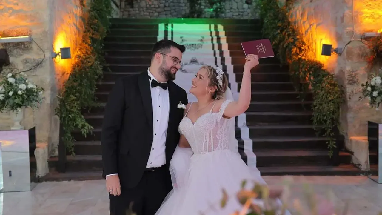 Jrokez evli mi, eşi kim? Aleyna Bozkurt Dalgakıran kimdir, Jrokez’in eşi ne iş yapıyor, nereli?