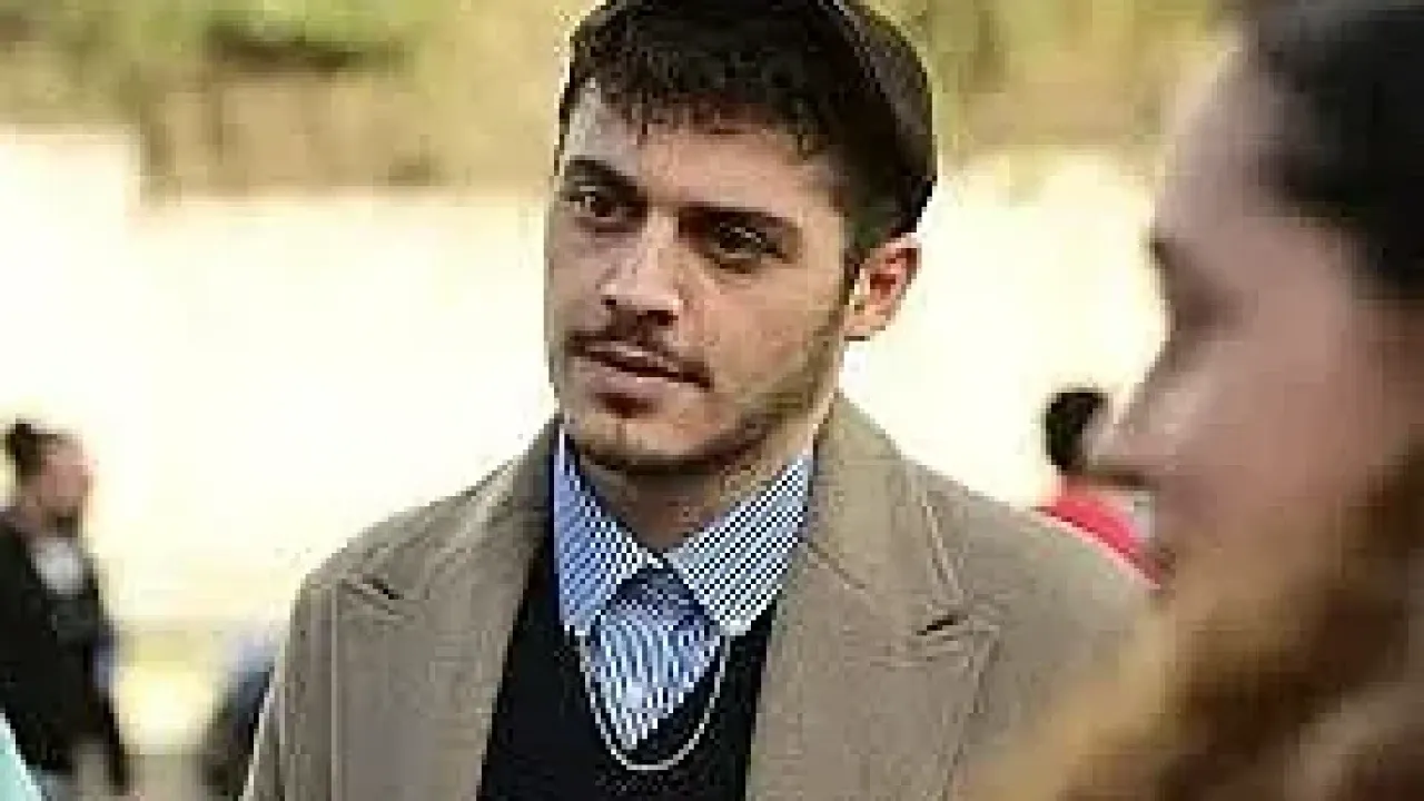 Kerem Alp Kabul Kimdir, Kaç Yaşında, Aslen Nereli, Eşi Kim? Oyunculuk Kariyeri, Evliliği ve Hayatıyla İlgili Merak Edilen Her Şey