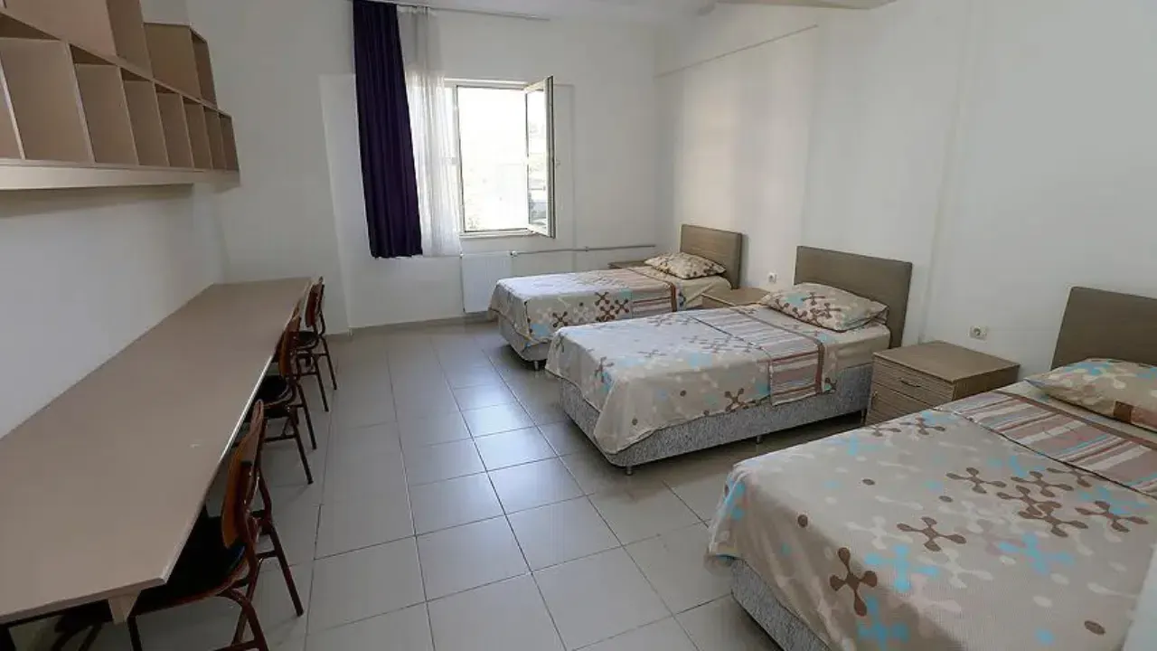 KYK Yurt Ücretleri 2025-2026 Ne Kadar, Başvurular Ne Zaman Başlayacak, Yurt Tipleri ve Özellikleri Neler?