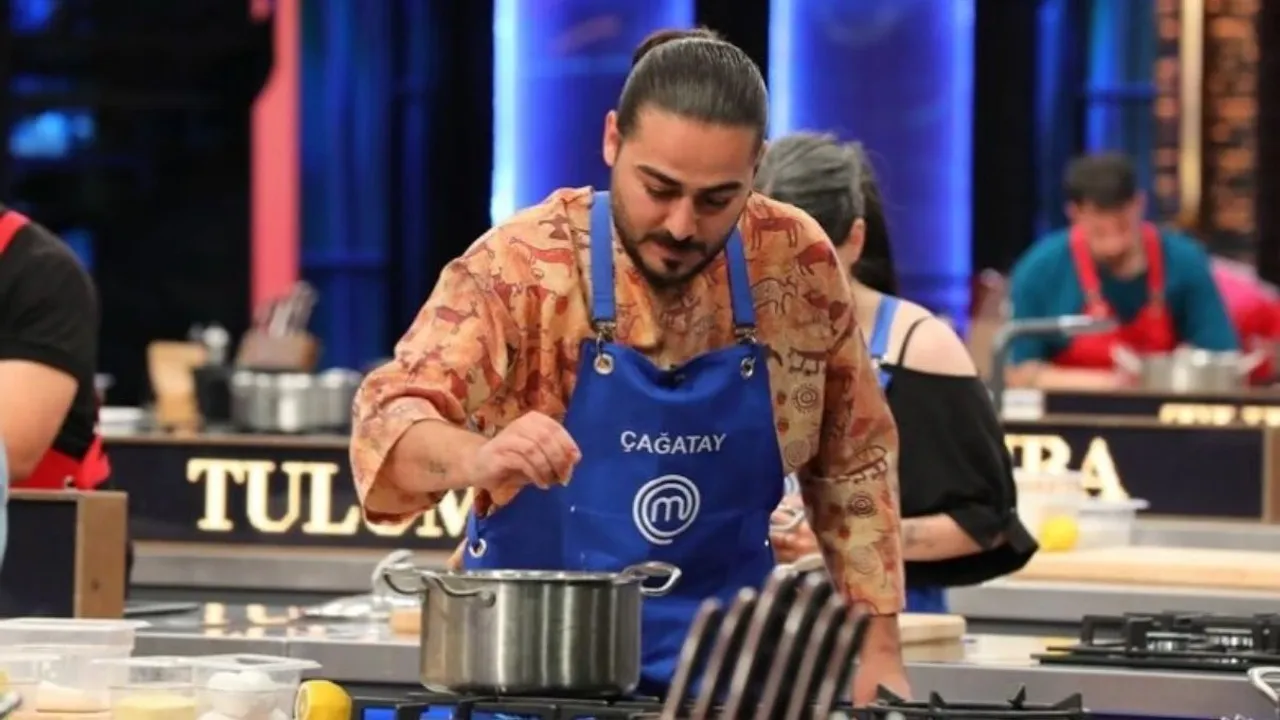MasterChef 2025’te Tabak Krizi! Sercan ve Çağatay Arasında Gerilim Tavan Yaptı