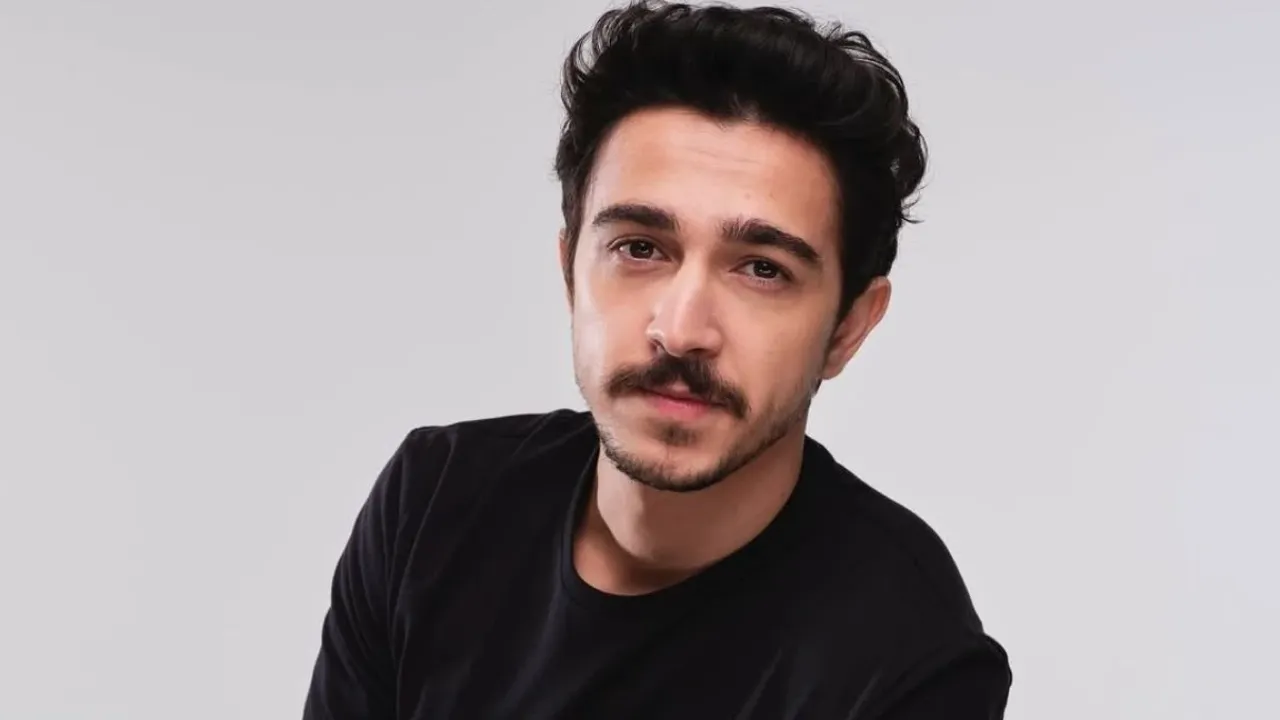 Çarpıntı Dizisinin Emre’si Gürberk Polat Kimdir, Kaç Yaşında, Boyu Kaç, Kilosu Ne, Nereli, Eğitimi Ne, Sevgilisi Var mı, Hangi Dizilerde Rol Aldı?