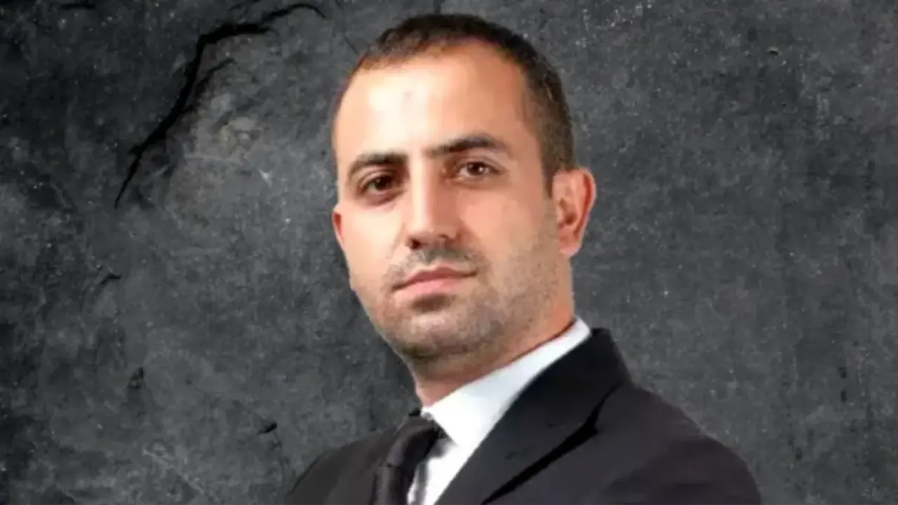 Murat Alan kimdir, kaç yaşında, nereli, evli mi, eşi kim, eşi ne iş yapıyor, mesleği ne