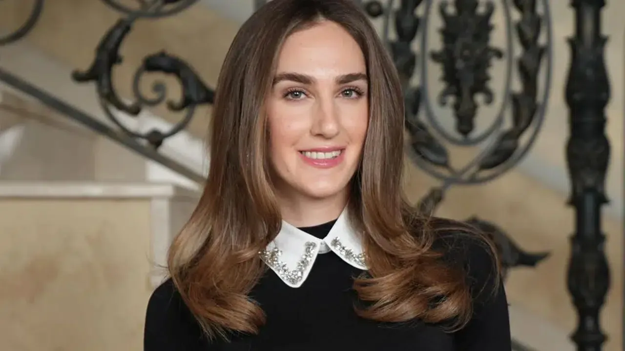 Türkiye Güzeli Beyaz Önlüğünü Giydi! İdil Bilgen Artık New York’ta Doktor