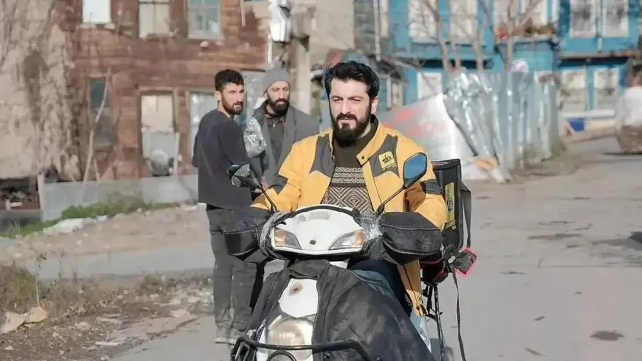 Mahsun J. Ceyda kimdir, Mahsun J. dizisinde Ceyda karakterini kim oynuyor, GAİN oyuncusu Buket Kara kimdir, Instagram hesabı nedir, nereli ve kaç yaşında?