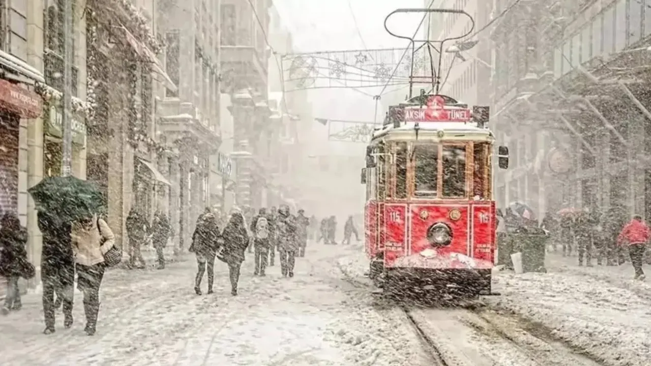 İstanbul’a kar geliyor mu? 2025’in ilk kar tahmini paylaşıldı, gözler Kasım ayına çevrildi