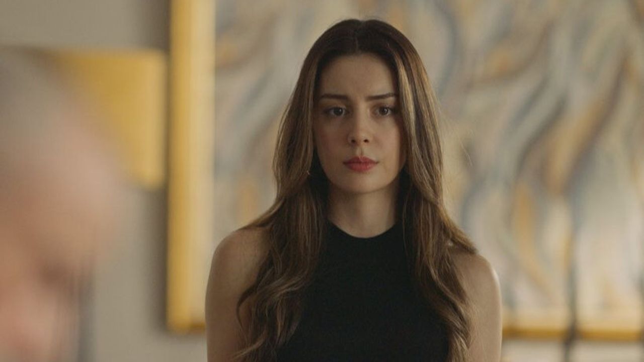 Kızılcık Şerbeti Çimen kimdir, diziye döndü mü, Selin Türkmen diziden ayrıldı mı, kaç yaşında, nereli?