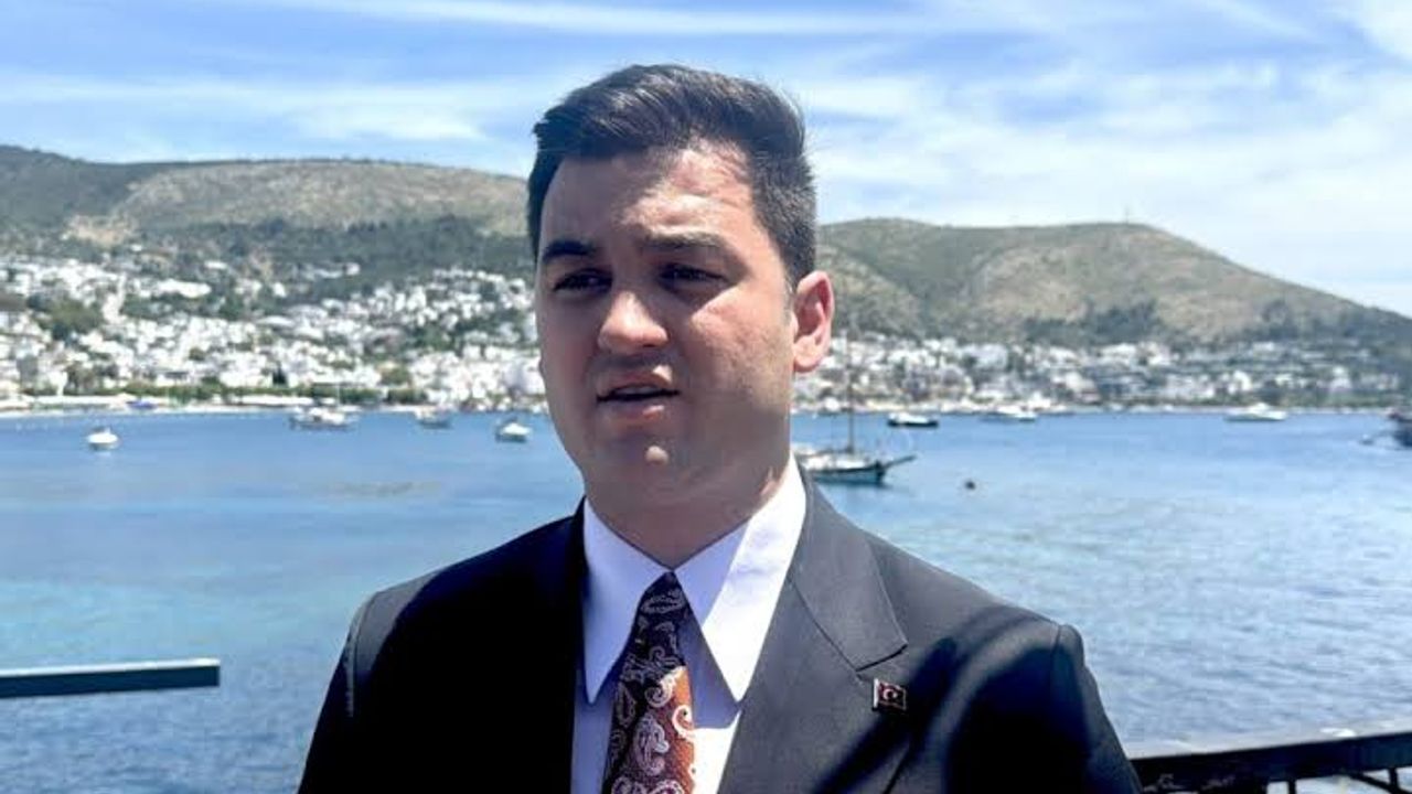 Bodrum Belediye Başkanı’ndan lahmacun tepkisi: “Bu lüksün bedeli"
