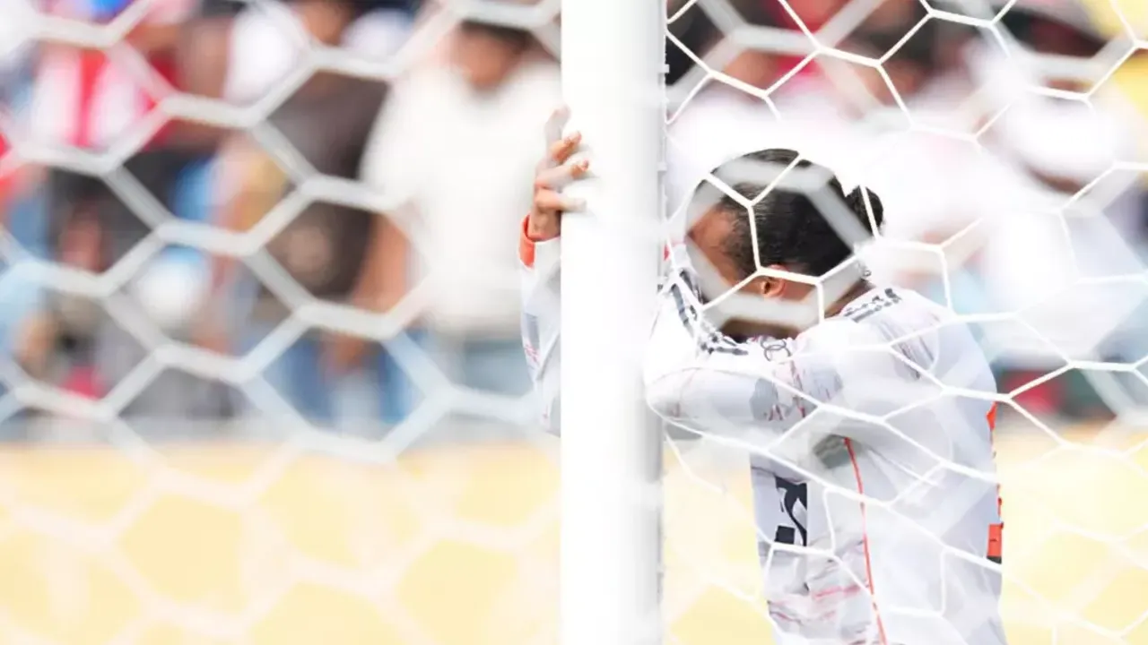 Leroy Sane’den kritik kaçırışlar: Galatasaray taraftarlarının tepkisi büyük!