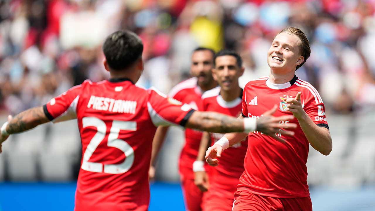 Benfica, Bayern Münih'i 1-0 Mağlup ederek liderliği kaptı