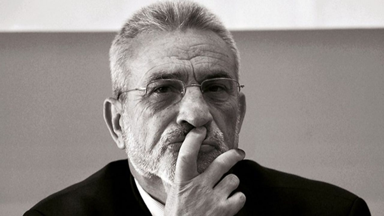 İsmet Özel kimdir?