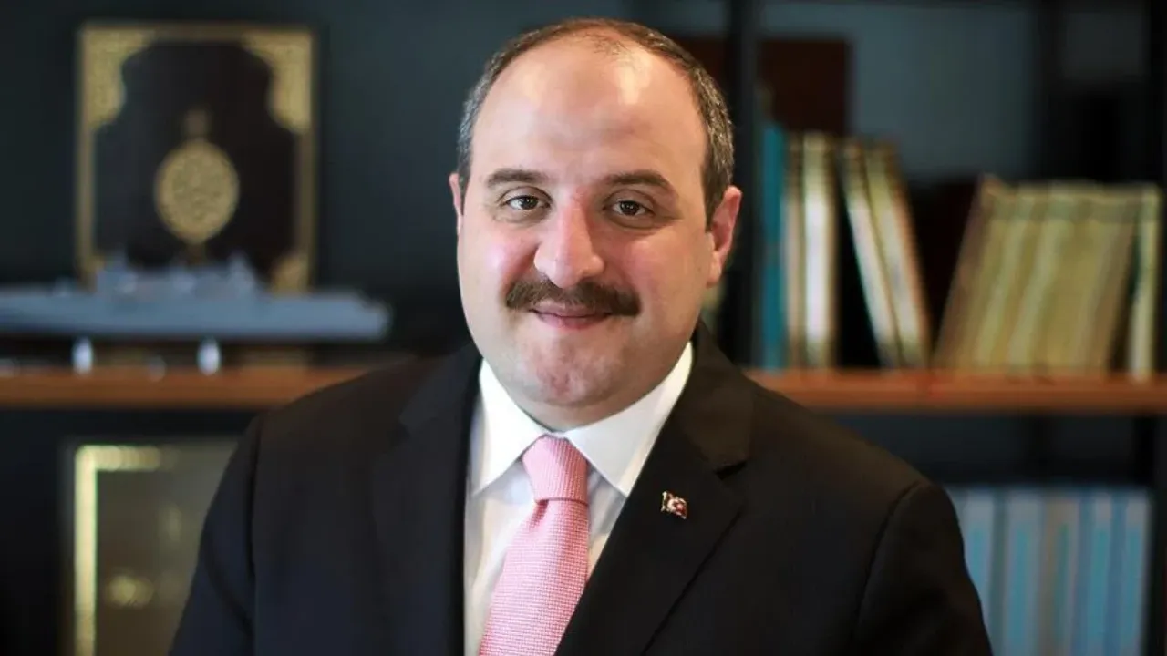 Mustafa Varank'tan muhalifleri kızdıracak sözler: "Siz bile daha iyisine layıksınız"