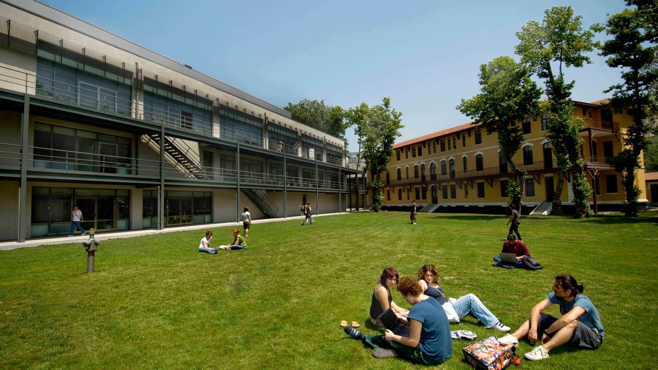 Türkiye akademide sınır tanımıyor: 89 üniversite dünya listesinde!