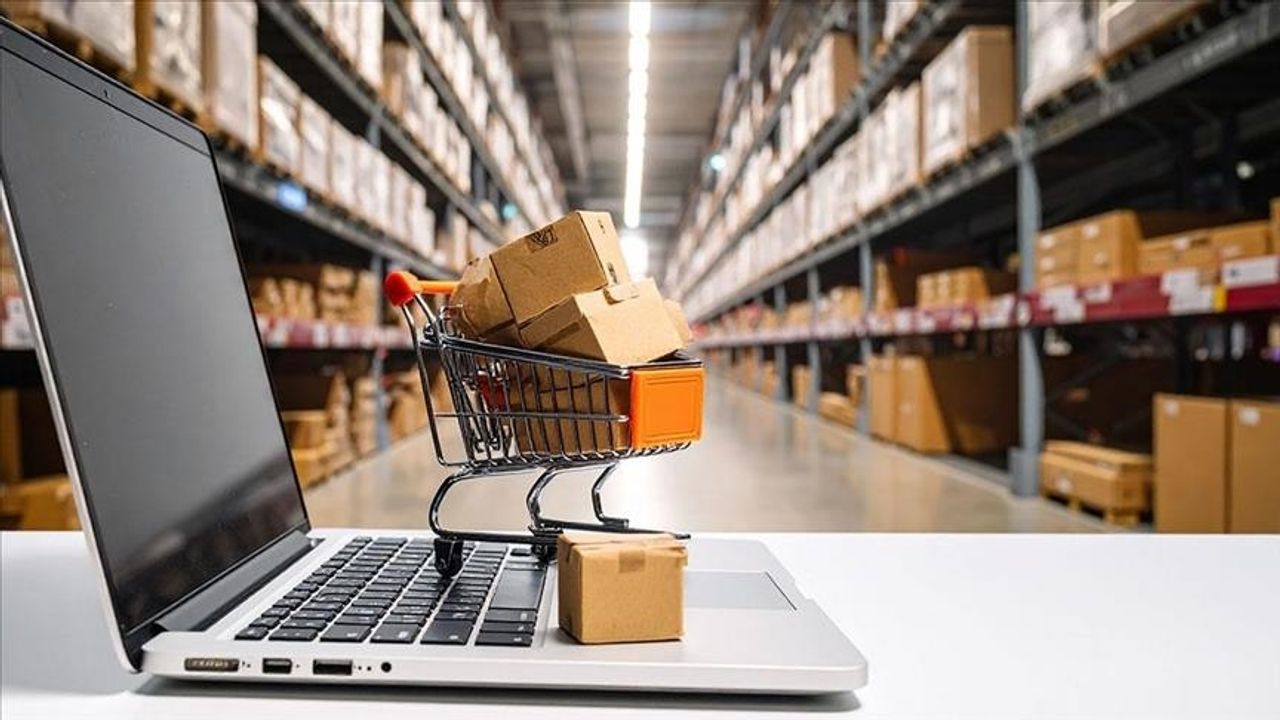 E-ticarette büyük patlama! Hacim 2 trilyon lirayı aştı