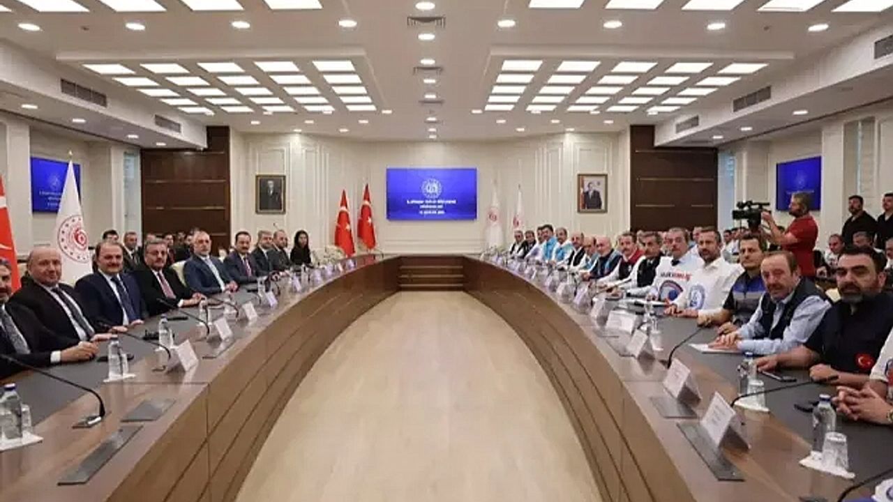 Kamu Görevlileri Hakem Kurulu nedir, kimlerden ve kaç kişiden oluşur? Kurulun yetkileri ve görevleri neler?