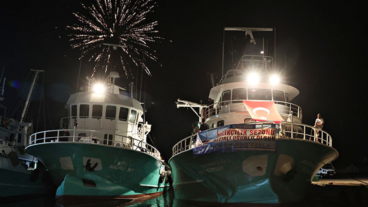 Vira bismillah! Balıkçılar denize açıldı