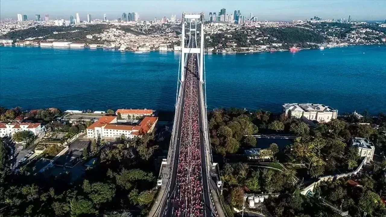 2025 İstanbul Maratonu ne zaman, saat kaçta? 47. İstanbul Maratonu kaç km, hangi yollar kapalı olacak?