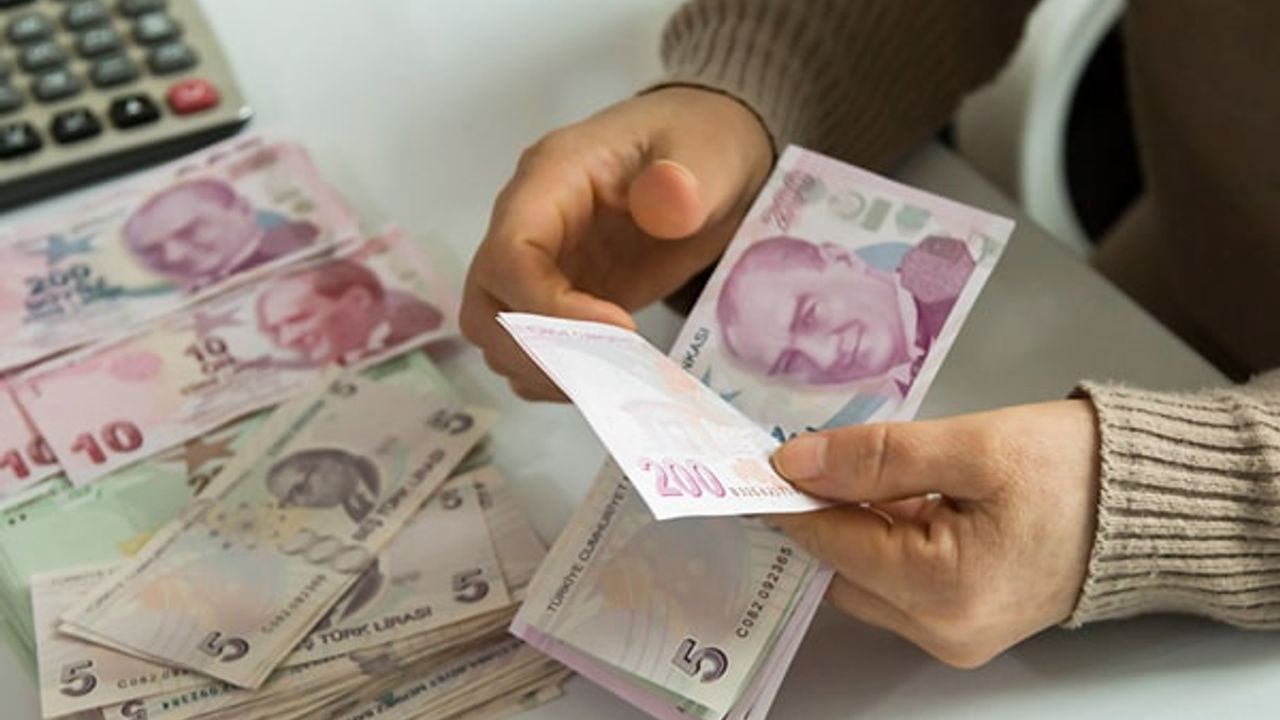 Dolandırıcılara 35 bin TL kaptırdı, mahkeme bankayı suçlu buldu!