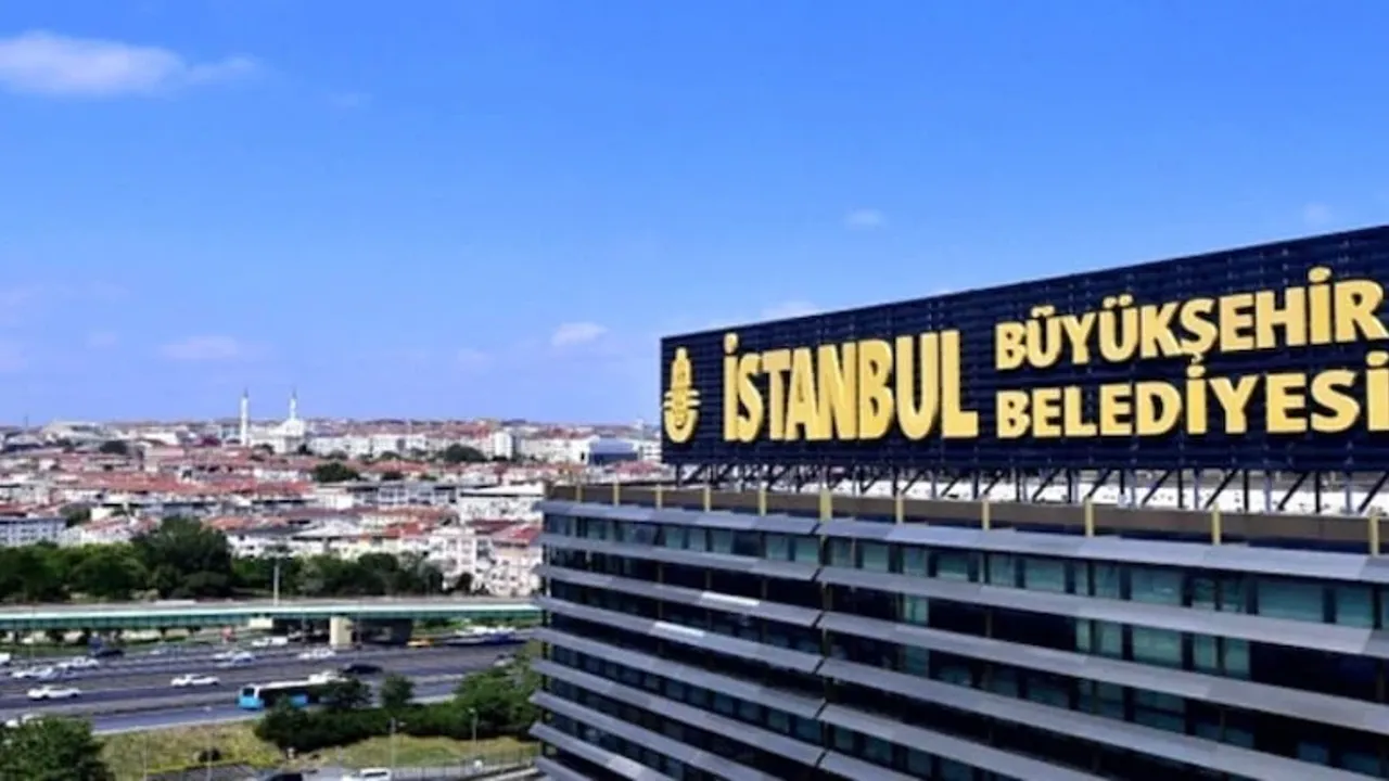 Kız çocuklarının eğitimi için İBB’den 30 bin haneye 3 bin TL destek