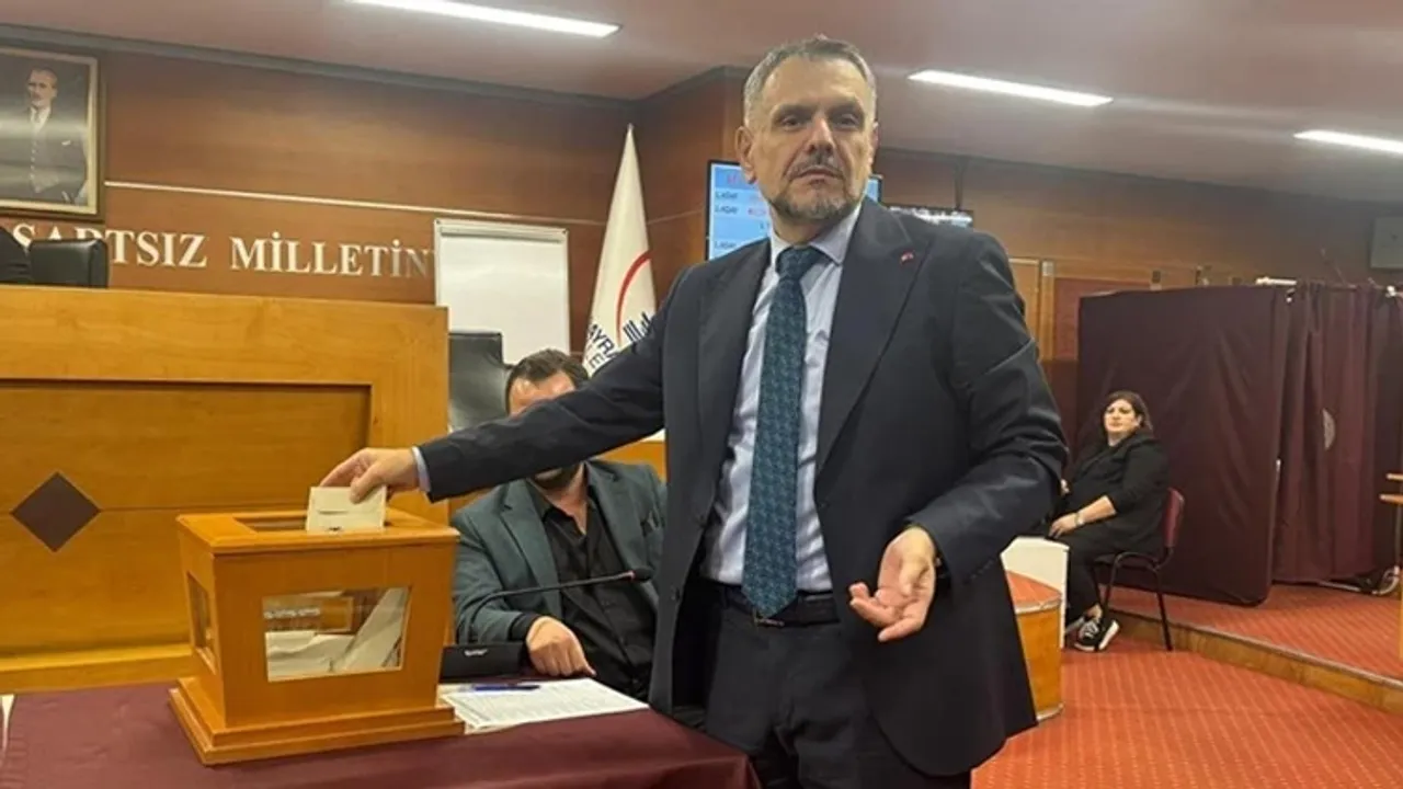 Bayrampaşa'nın yeni Belediye Başkanı İbrahim Akın kimdir? İbrahim Akın nereli, kaç yaşında?