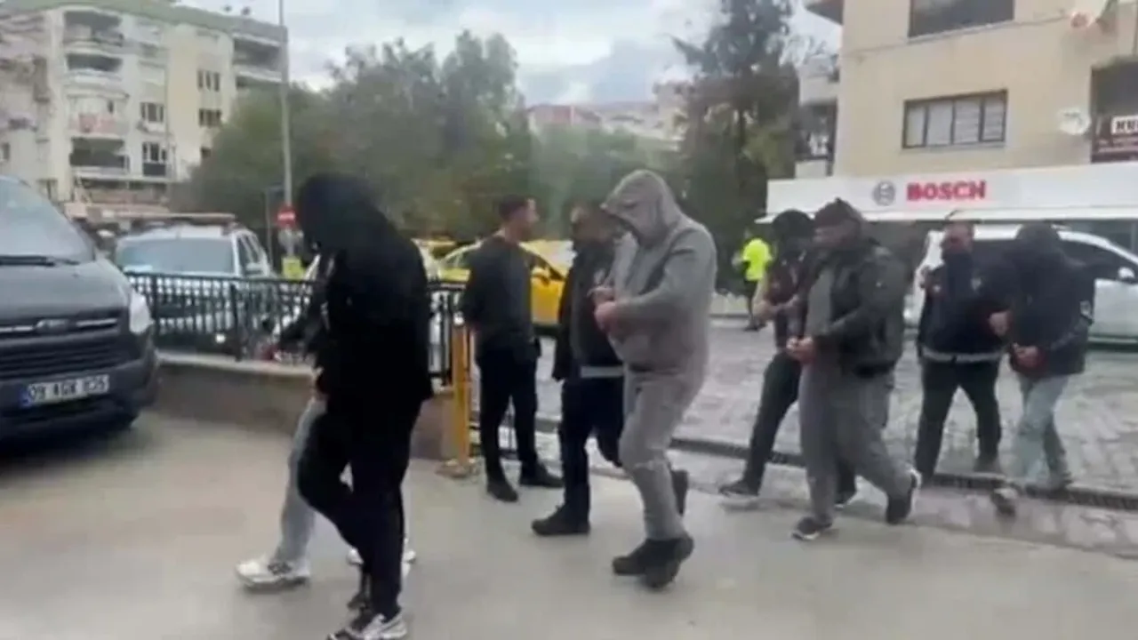 Kuşadası’nda fuhuş operasyonu: 5 kişi tutuklandı