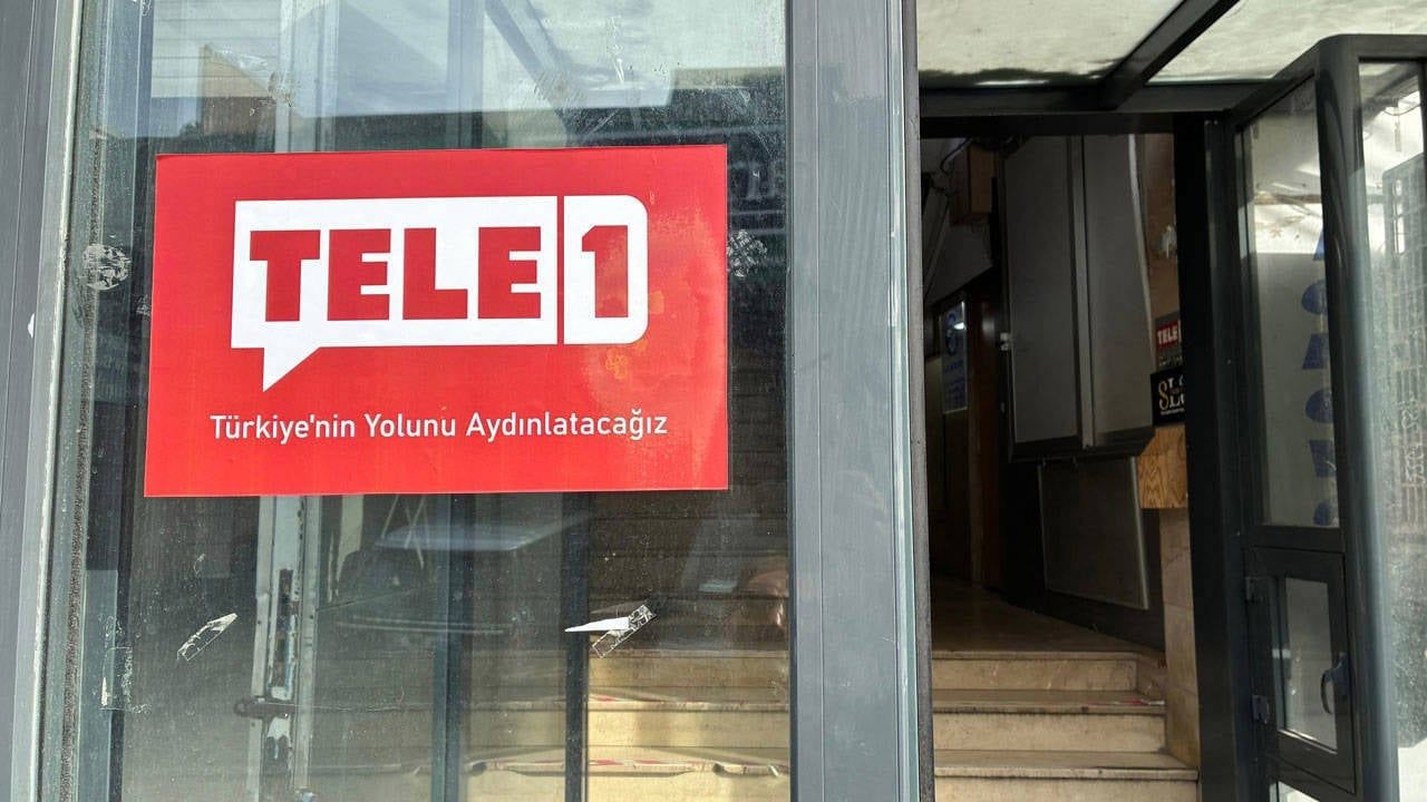 Tele1 çalışanları istifa etti: “Penguen medyası olmayacağız”