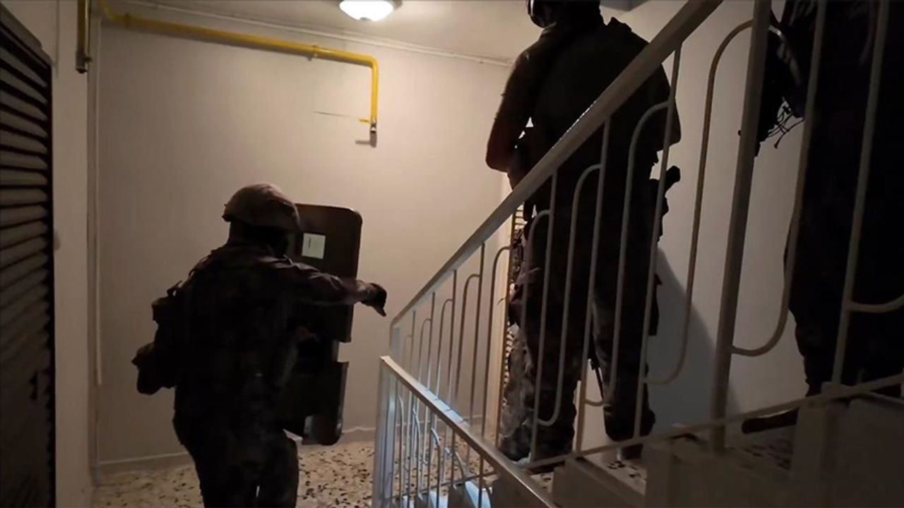 Terör örgütü MLKP’ye büyük operasyon: 21 şüpheli yakalandı!
