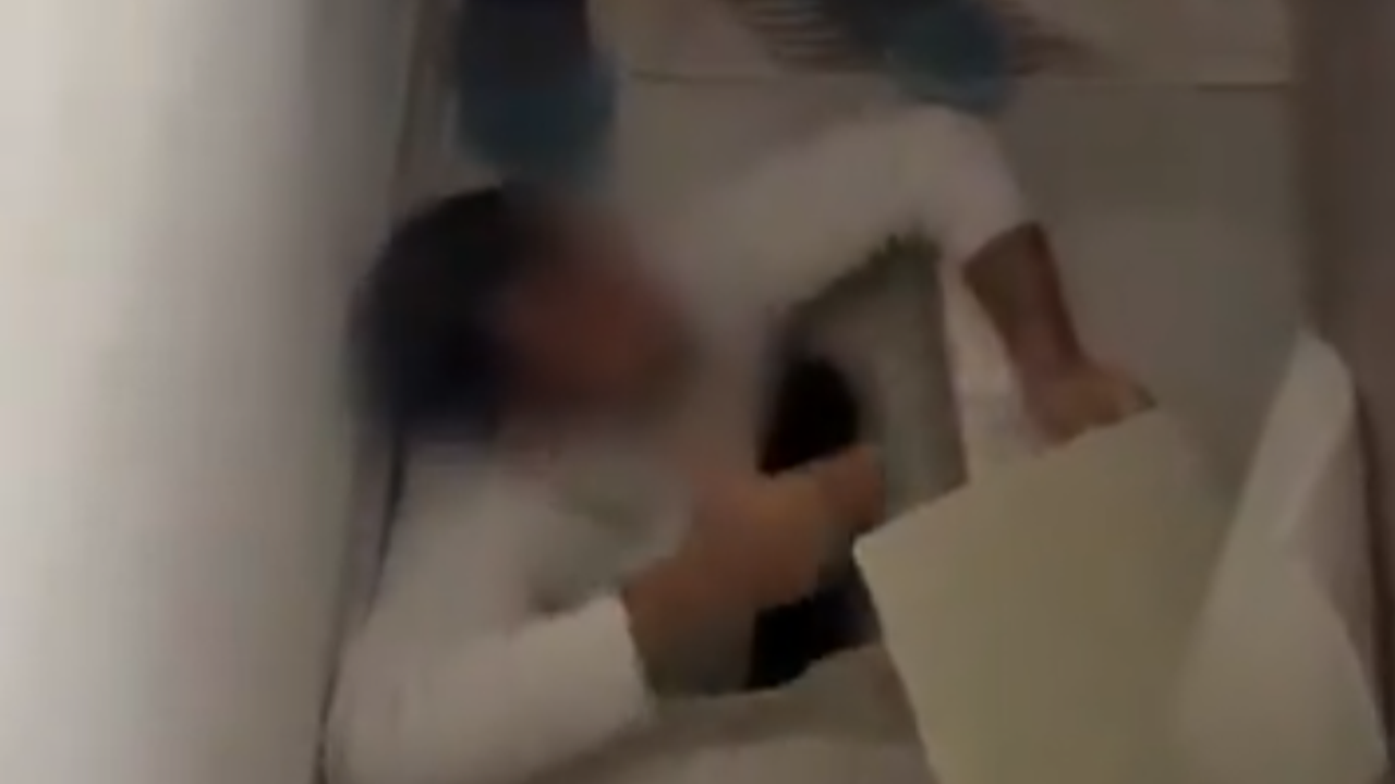 Van'da müebbet hapis cezalısı saklandığı gizli bölmede yakalandı