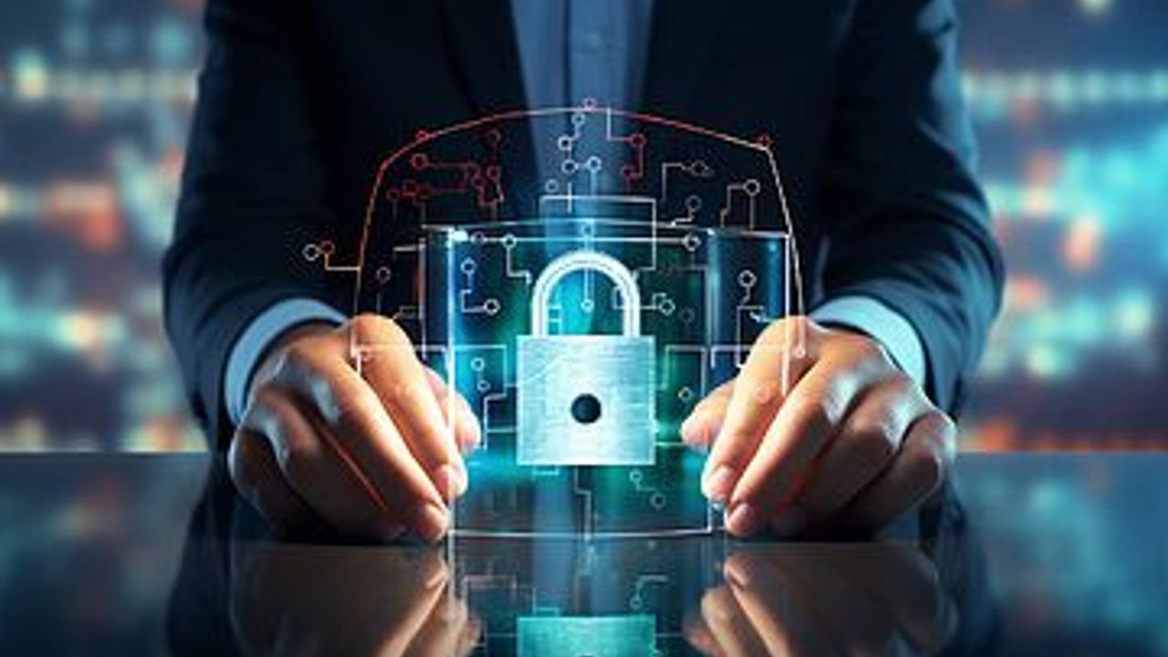 Paylaştıkça Özgürleşiyor muyuz, Yoksa İzleniyor muyuz? Veriler Kimin Elinde?