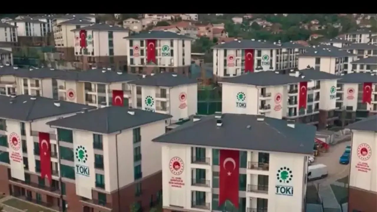 TOKİ Sakarya kura sonuçları isim listesi açıklandı mı, kura çekimi canlı nasıl izlenir?